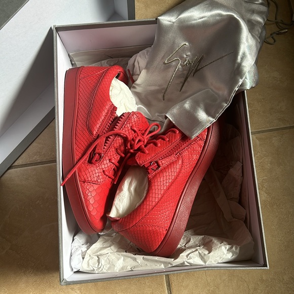 Red Giuseppe Zanotti sneakers